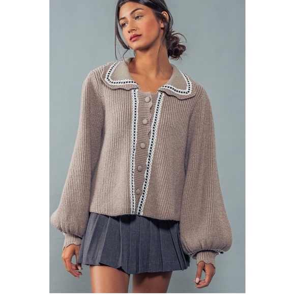 Urban Daizy Taupe Scallop Edge Balloon Sleeve Cardigan Ecru Lace